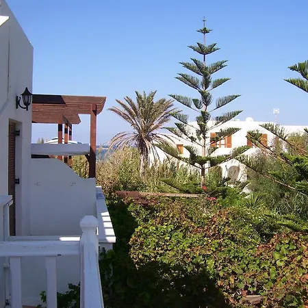Ioli Naousa (Paros)